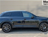 Audi Q7 Image 2