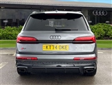 Audi Q7 Image 4