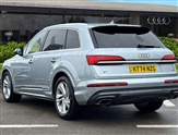 Audi Q7 Image 2