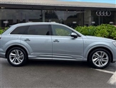 Audi Q7 Image 3