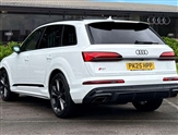 Audi Q7 Image 2