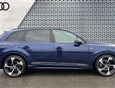 Audi Q7 Image 4