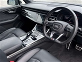 Audi Q7 Image 6