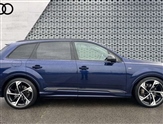 Audi Q7 Image 4
