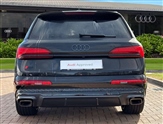 Audi Q7 Image 4