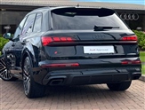 Audi Q7 Image 2
