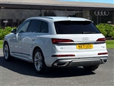 Audi Q7 Image 2