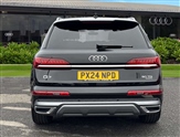 Audi Q7 Image 4