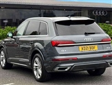 Audi Q7 Image 2