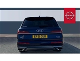 Audi Q7 Image 6