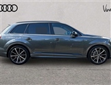 Audi Q7 Image 4