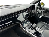 Audi Q7 Image 2