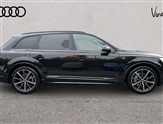 Audi Q7 Image 4