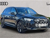 Audi Q7 Image 1