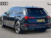 Audi Q7 Image 3