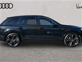 Audi Q7 Image 4