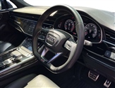 Audi Q7 Image 6