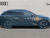 Audi Q7 Image 4