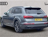 Audi Q7 Image 3