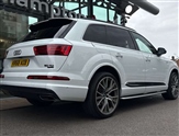 Audi Q7 Image 3