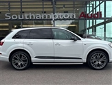 Audi Q7 Image 4