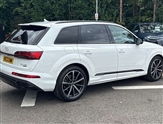 Audi Q7 Image 3