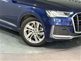 Audi Q7 Image 2