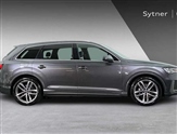 Audi Q7 Image 4