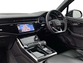 Audi Q7 Image 2
