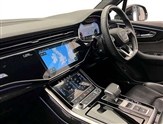 Audi Q7 Image 2