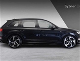 Audi Q7 Image 4
