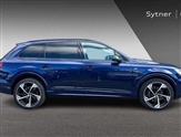 Audi Q7 Image 4