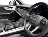 Audi Q7 Image 6