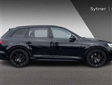 Audi Q7 Image 4