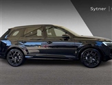 Audi Q7 Image 4