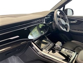 Audi Q7 Image 2