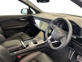 Audi Q7 Image 6