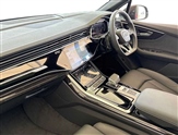 Audi Q7 Image 2