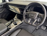 Audi Q7 Image 6