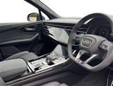 Audi Q7 Image 6