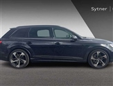 Audi Q7 Image 4