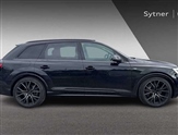 Audi Q7 Image 4