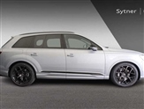 Audi Q7 Image 4