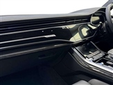 Audi Q7 Image 2