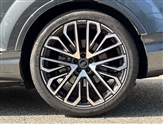 Audi Q7 Image 5