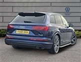 Audi Q7 Image 4