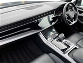 Audi Q7 Image 2
