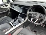 Audi Q7 Image 6