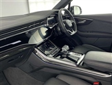 Audi Q7 Image 2