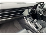 Audi Q7 Image 2